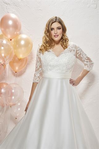 Grote maten trouwjurken | Bruidsmode Lydia 