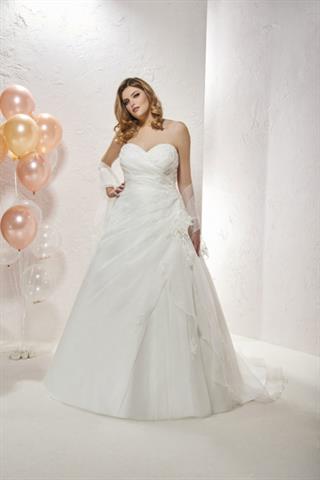 Grote maten trouwjurken | Bruidsmode Lydia 