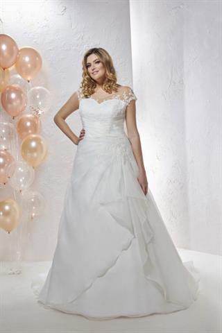 Grote maten trouwjurken | Bruidsmode Lydia 