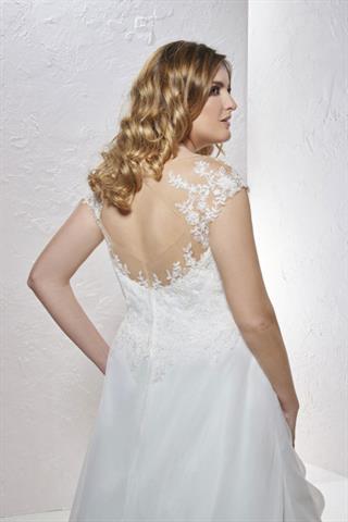 Grote maten trouwjurken | Bruidsmode Lydia 