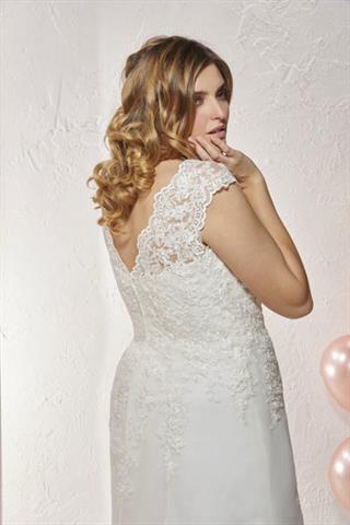 Grote maten trouwjurken | Bruidsmode Lydia 