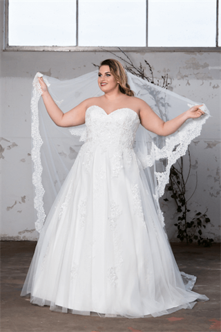 Grote maten trouwjurken | Bruidsmode Lydia 