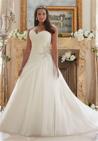 Grote maten trouwjurken | Bruidsmode Lydia 