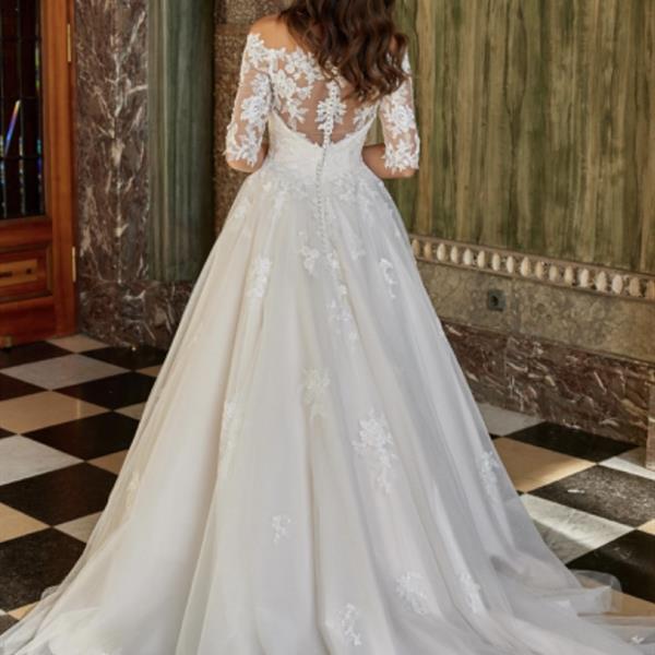 Internationale merken  | Bruidsmode Lydia 