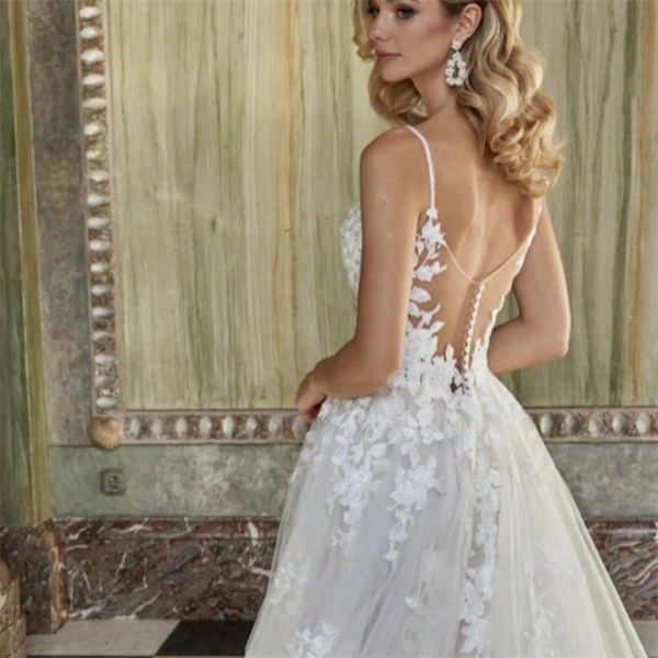 Internationale merken  | Bruidsmode Lydia 