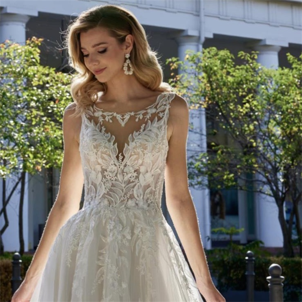 Internationale merken  | Bruidsmode Lydia 