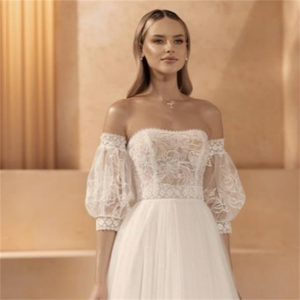 Internationale merken  | Bruidsmode Lydia 