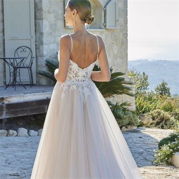 Internationale merken  | Bruidsmode Lydia 