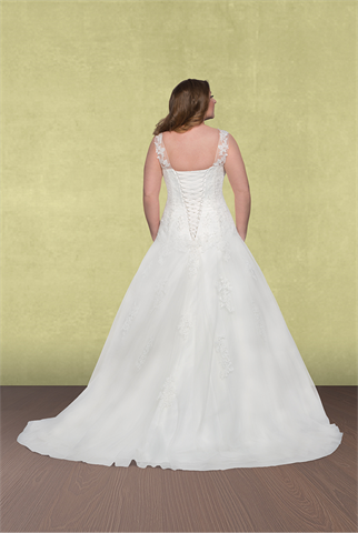 Grote maten XXL | Bruidsmode Lydia 