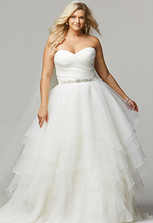 Grote maten XXL | Bruidsmode Lydia 